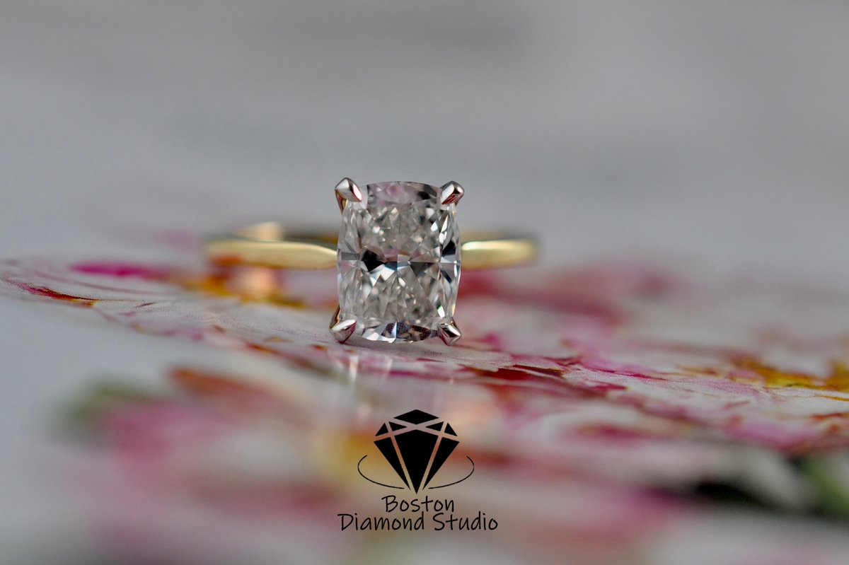 BostonDiamond's tweet image. Celebrate your love story with a diamond as unique as your bond. 💍
Find the perfect ring to say "forever" in the most enchanting way.
Learn more @ bostondiamondstudio.com or call us @ (617) 227-1559.

#EngageWithLove 💍💎 #LoveAndDiamonds 💎💍 #bestofboston #localcraft #boston