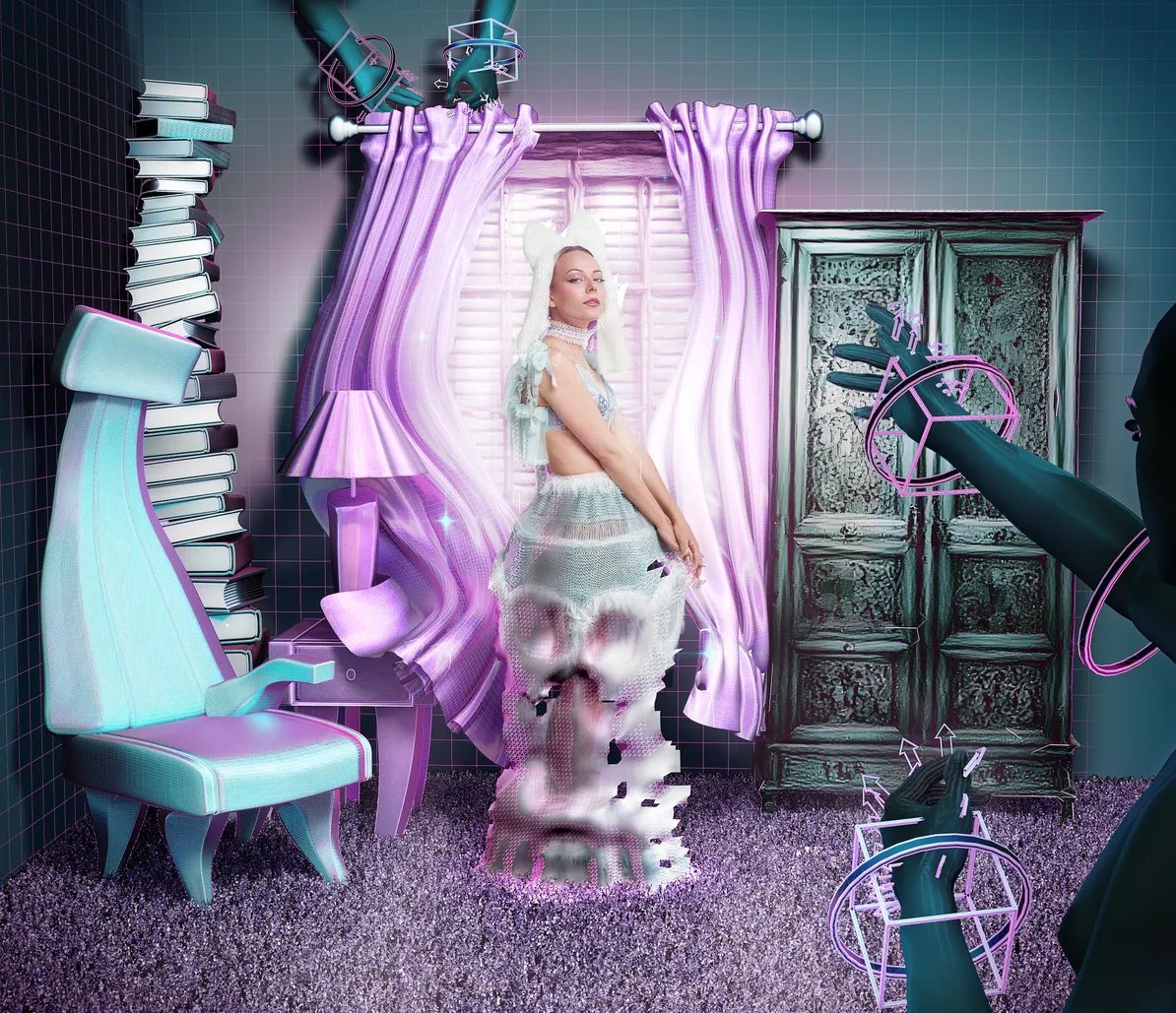 Hannah Diamond stuns for @PaperMagazine. 

📸: Nicholas Needham