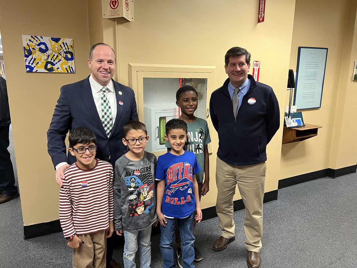 It’s Election Day, and I couldn’t be more proud to #GetOutTheVote with <a href="/SMSDBuffalo/">SMSD</a>! 

Polls are open until 9pm. Head here to see a sample of your ballot and confirm your voting location!
⬇️⬇️⬇️
elections.erie.gov/VSearch2