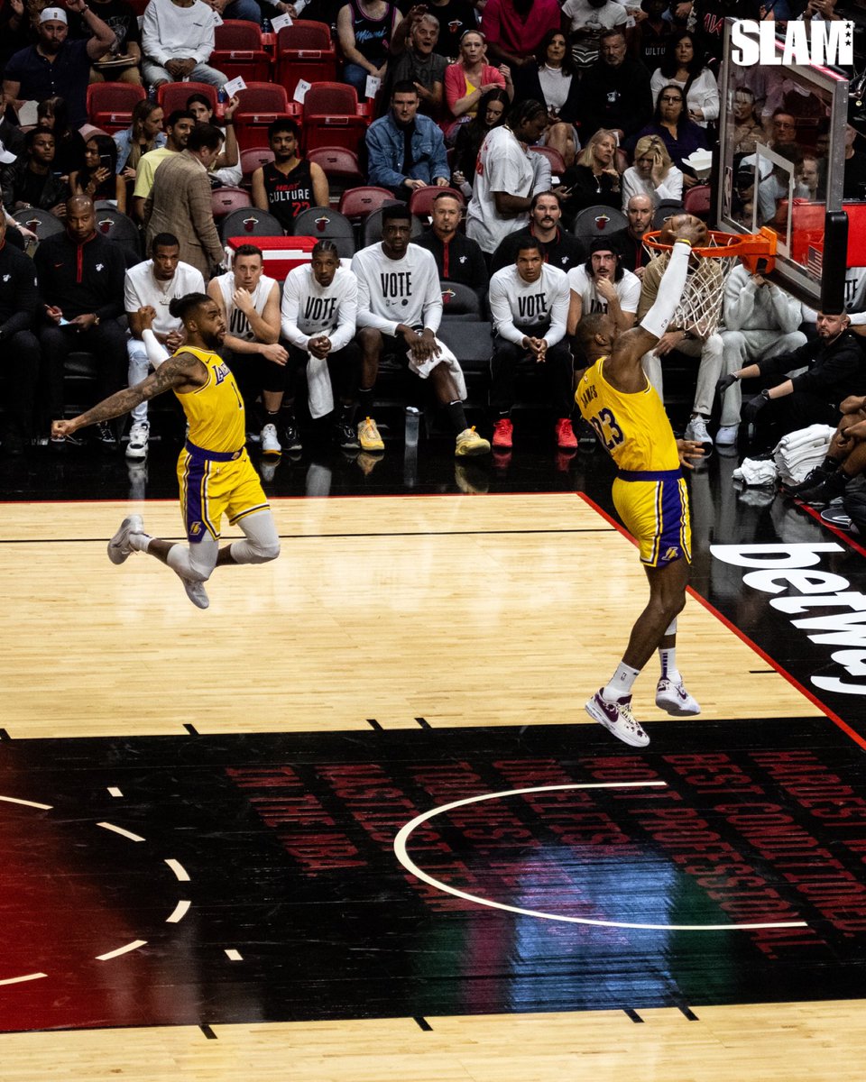 SLAMonline's tweet photo. We’re all DLo in this photo.

📸: realryankphoto/IG https://t.co/IuW9Aartfm