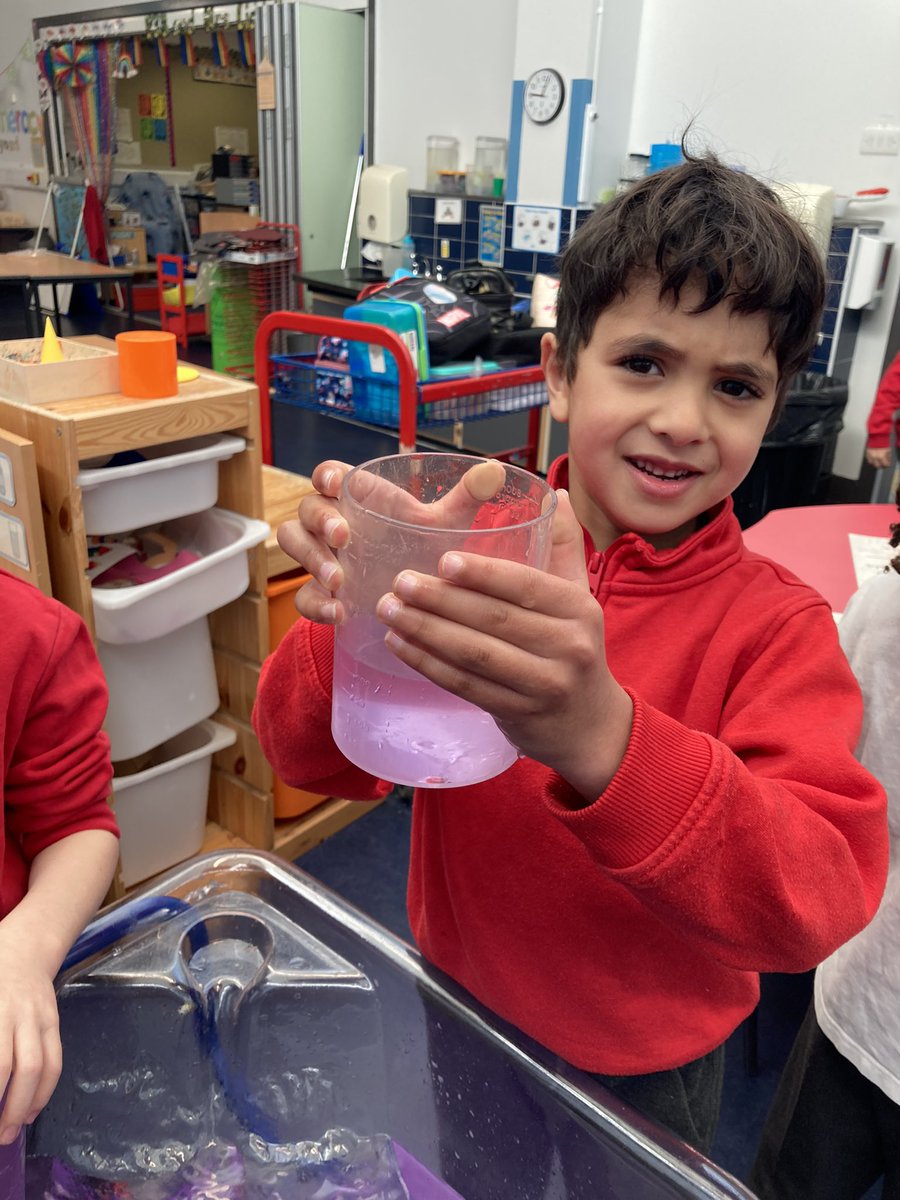 CP12022's tweet photo. What’s happening in P2 Play? Creating models of helicopters and spaceships. Finding fractions of shapes and magnet chat. Measuring purple water in bottles: asking questions about full, half full, less than and more than. And so much more…… https://t.co/REWgNggPO5