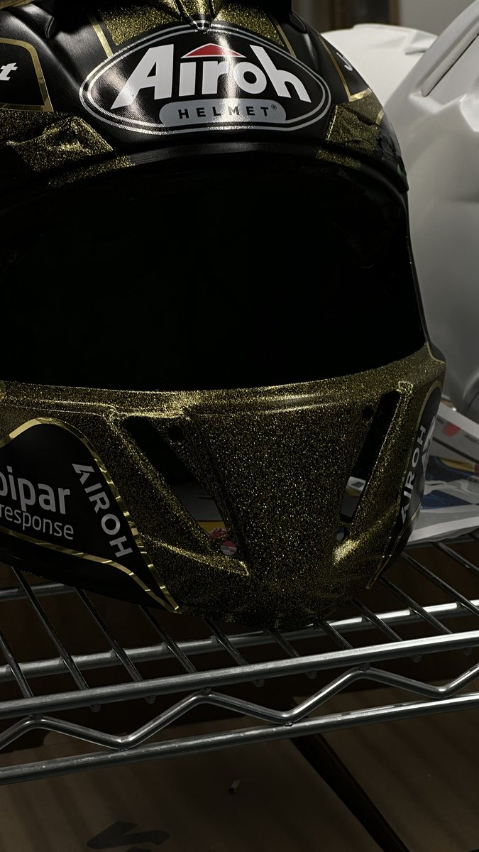 Image Design Custom tweet media