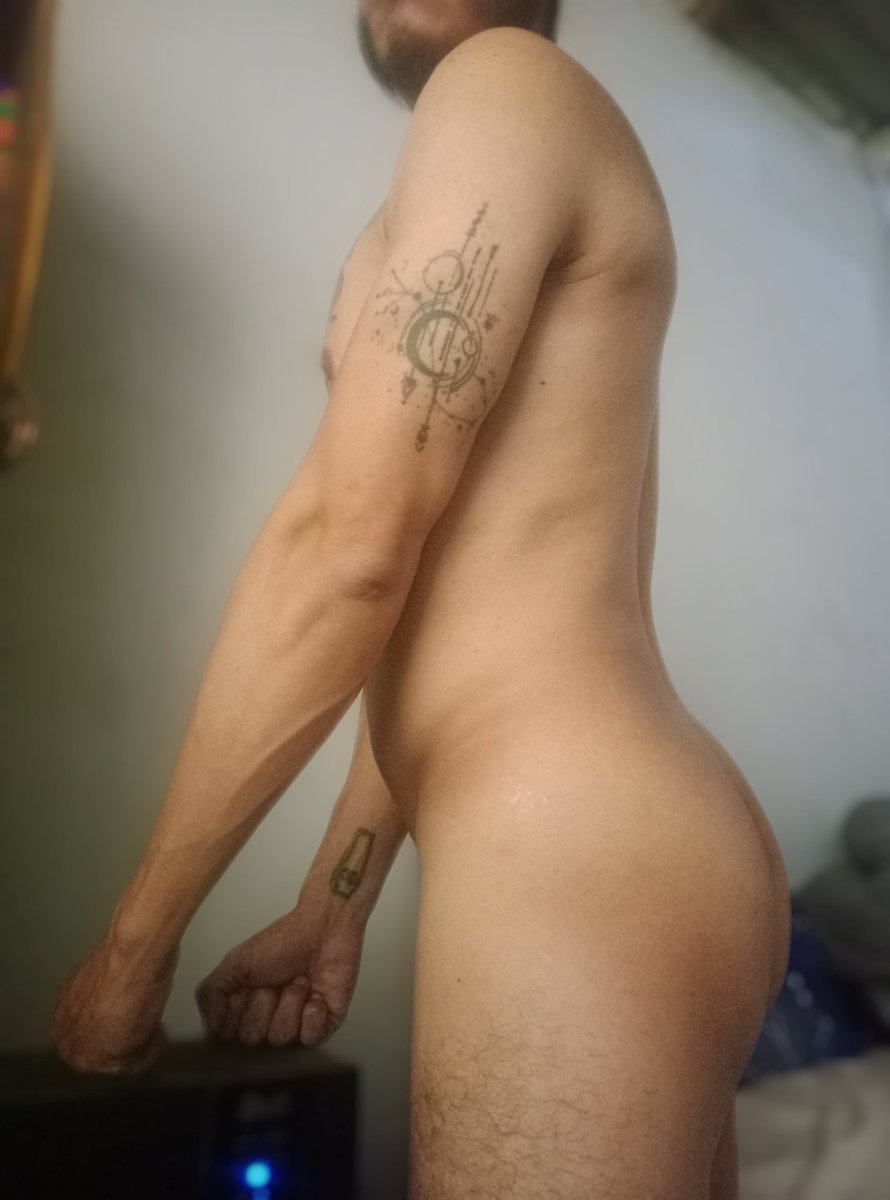 CLUB DeSade tweet media