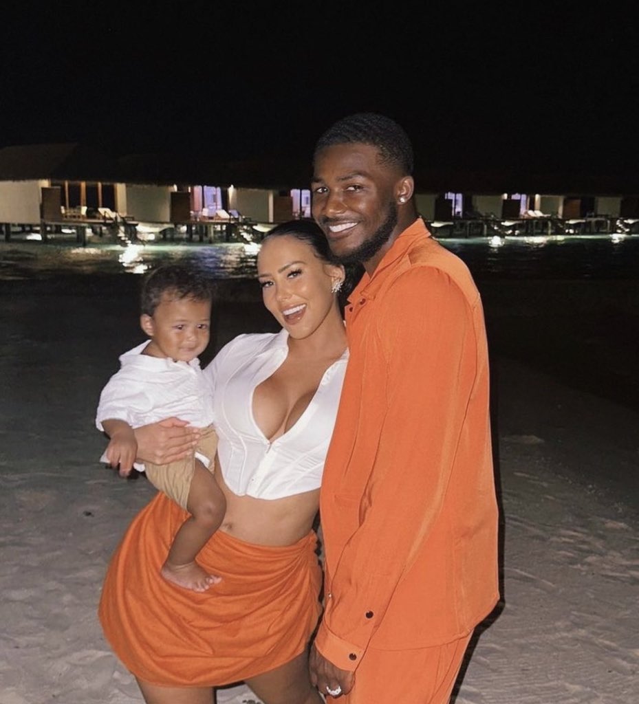 Congratulations to former Arsenal midfielder Ainsley Maitland-Niles &amp; his partner, Katya, on their engagement. 💍

A big congratulations <a href="/MaitlandNiles/">maitland-niles</a> &amp; Katya! ❤️ #afc