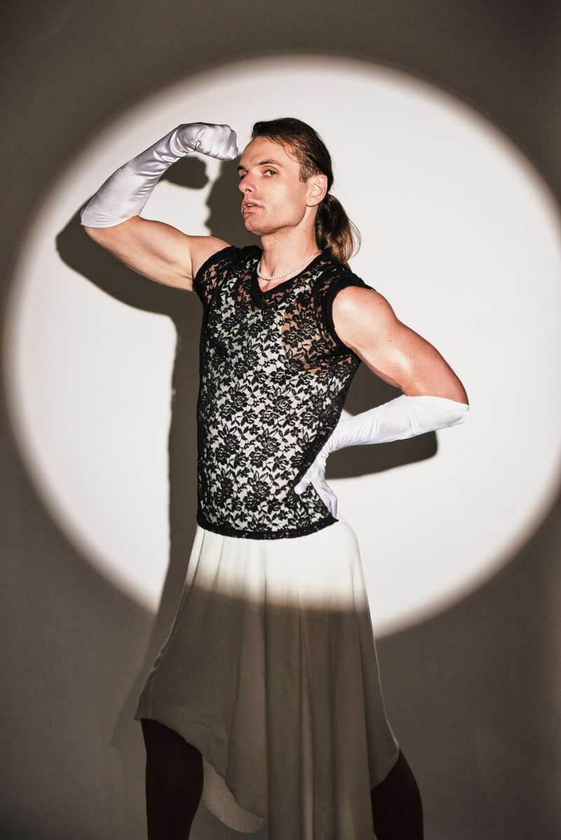 PaulsJackson's tweet image. Having career milestones with @graphicsmetro. 

This was inspired by Audrey Hepburn's Givenchy dress in Sabrina. 

#fashioneditorial #malemodeling