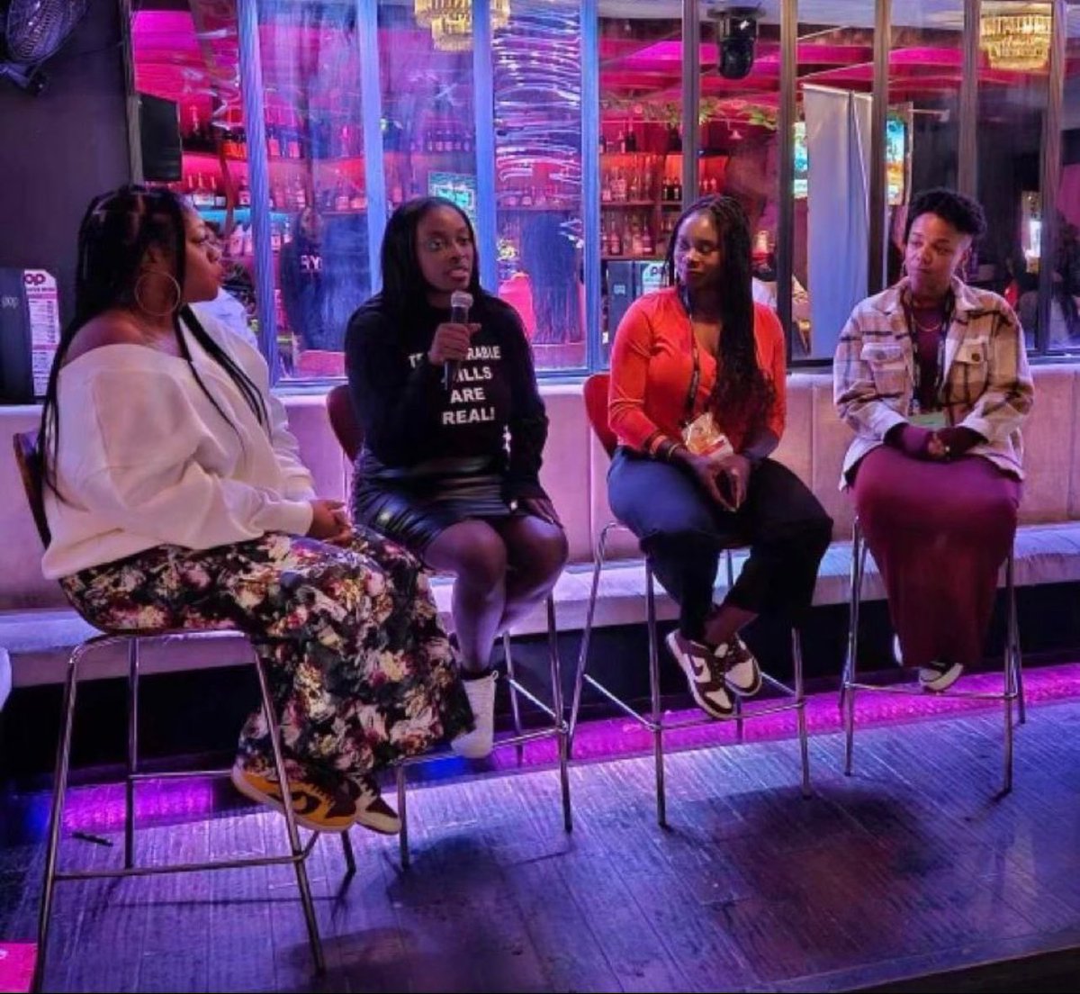 Members of the BYP team are still in the USA 🇺🇸 after the SOLD OUT @AfroTech which we featured in! The fireside chat with CEO/Founder @KikeOniwinde went down a BLAST . Kike was amongst fellow successful black female entrepreneurs making moves around the world and helping to…