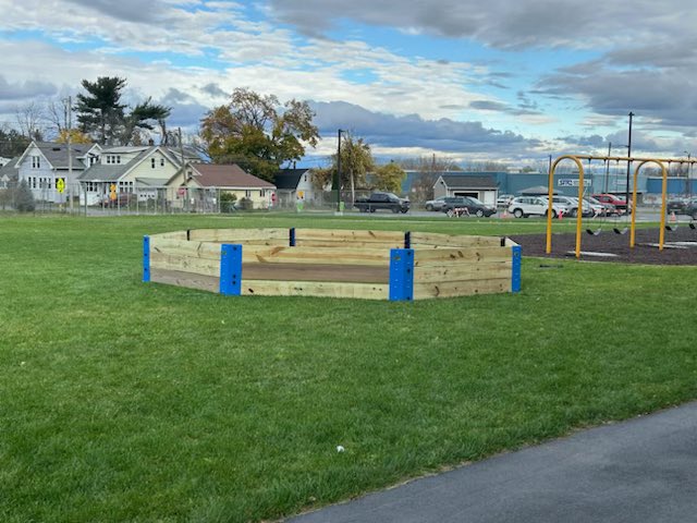 Checkout our NEW Gaga Pit!! <a href="/Lyncourt_UFSD/">Lyncourt UFSD</a> 🤾🏼