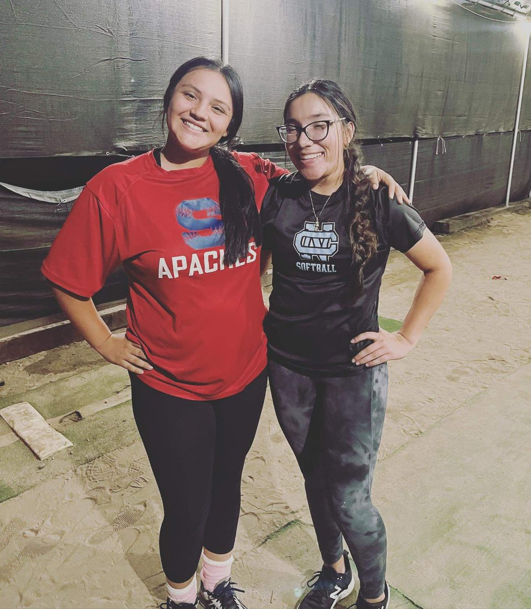 Just a couple of future Saps putting in some work!! Sooo great to finally meet you <a href="/KlairePurewal/">Klaire Purewal</a>... let's do it again! 💜🤍🤝🏻👏🏻

@CoachMulvany <a href="/CarleeMullinax/">Coach Ax🪓</a> <a href="/SapsSoftball/">Millsaps Softball</a>