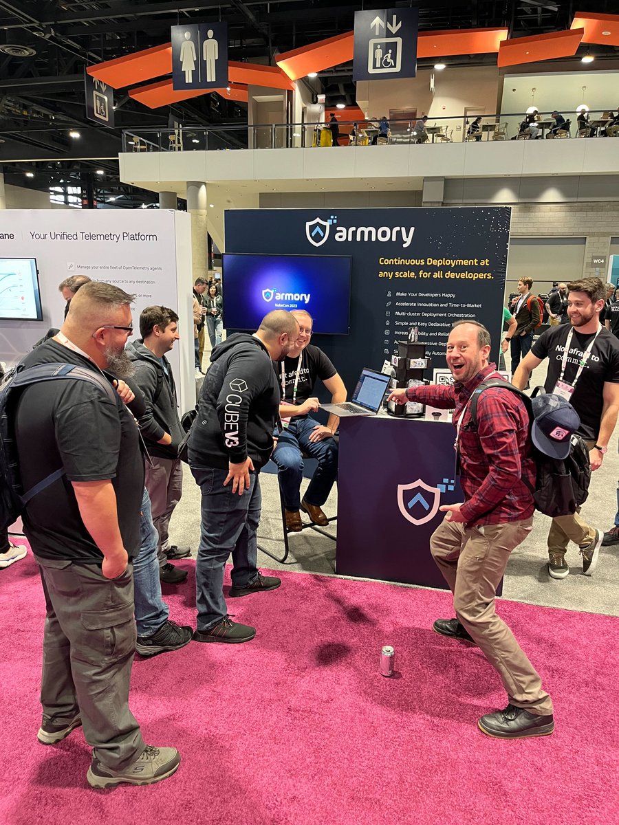CloudArmory's tweet image. TFW you witness commitment to #ContinuousDeployment!
THIS is the face of someone who is definitely Not Afraid to Commit!
Happy day 2 of #KubeCon + #CloudNativeCon NA 2023!! 🤩
Stop by Booth N31 to see all the excitement!