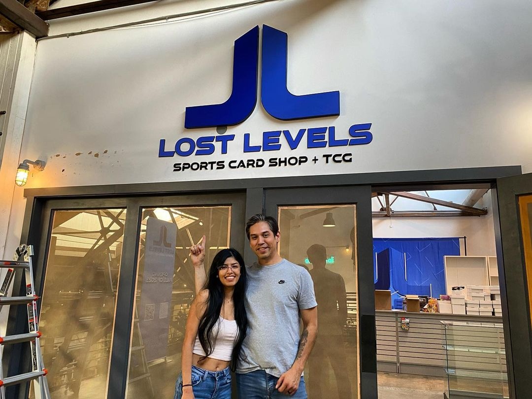 Join us in welcoming our newest member Lost Levels Sports Card Shop 👏 ⁠ 

We wish you success and happiness 🥂🎉✨
⁠
📸: Lost Levels Card Shop

#newshop #sportscardshop #claremontcalifornia #claremontpackinghouse