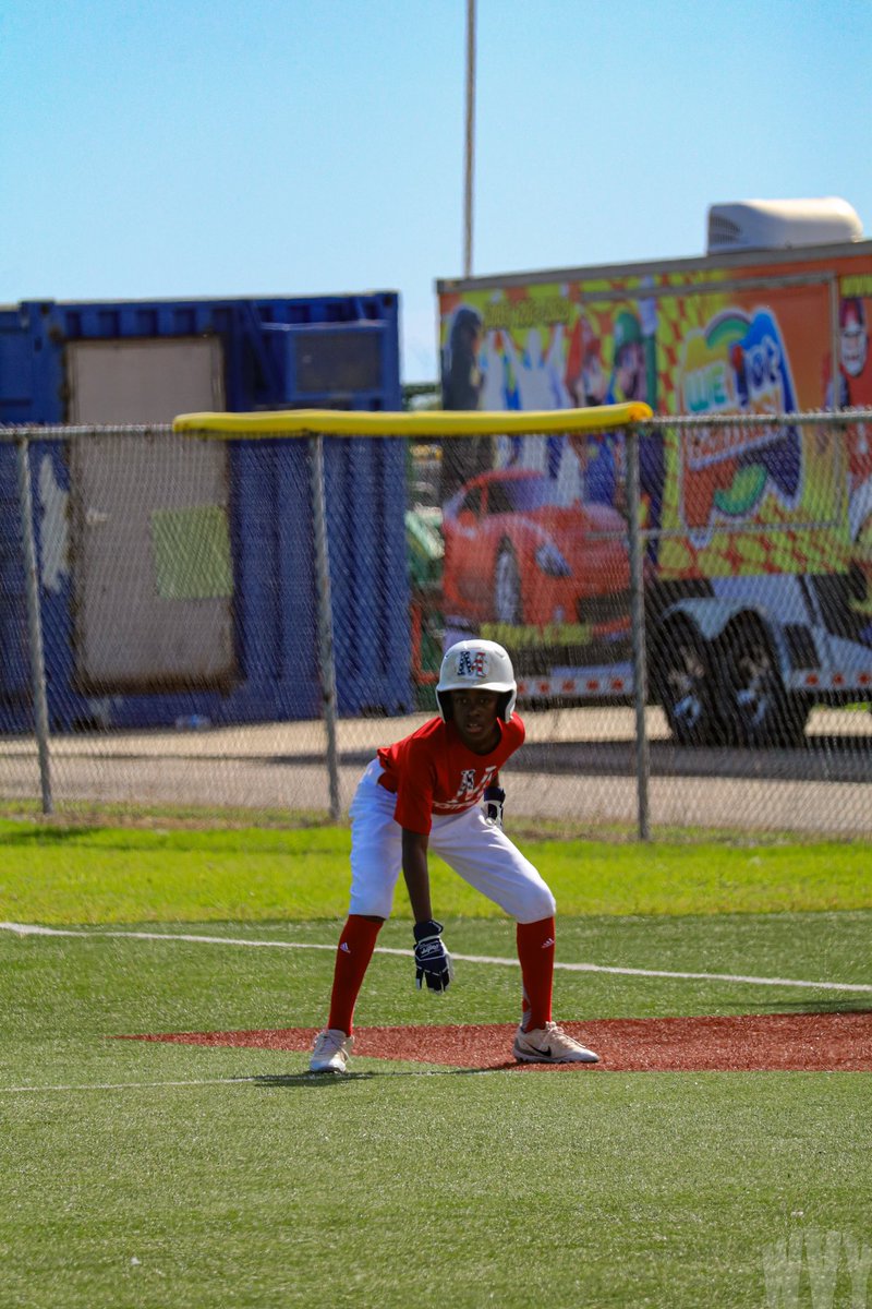 Ant_McCollough's tweet image. Weekend tourney reps for VMHS. @123VetsBaseball @BanditoBaseball 
#UtilityPlayer