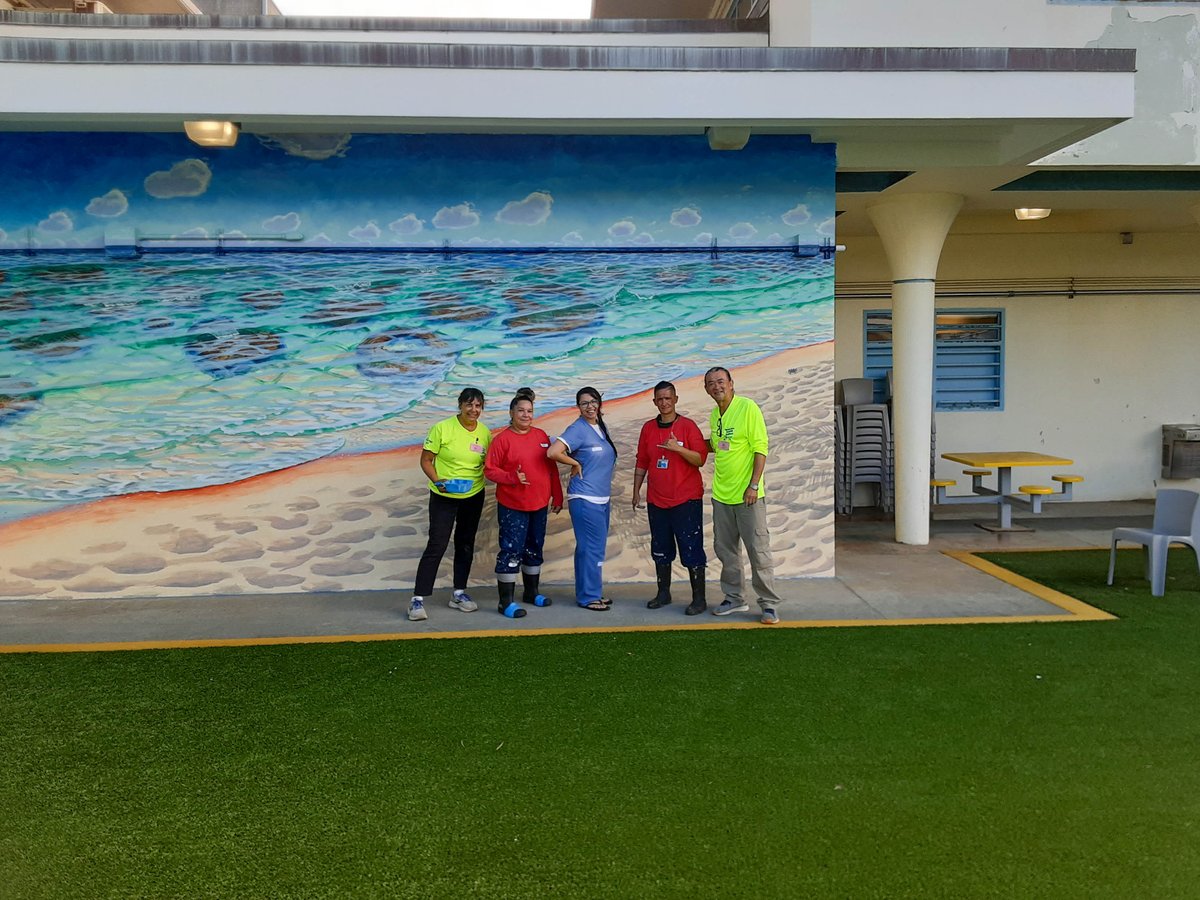 HawaiiPSD's tweet photo. WCCC &amp; Women's Prison Project unveil 2 murals of tranquil beach &amp; ocean scenes, the result of a partnership between local artists Bill Braden, Kai Kaulukukui &amp; WCCC residents. A 3rd mural of a forest scene will commence later this month under the direction of artist Solomon Enos. https://t.co/qvu4GRZshd