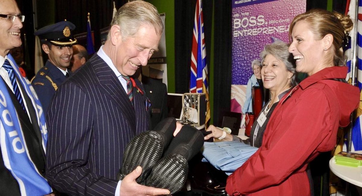 7 Nov 2009, Vancouver, BC: Prince Charles (today Canada’s King Charles III), as President of The Prince's Youth Business International, met with the Canadian Youth Business Foundation before stopping at Inspire Health. #canadiancrown #cdnpoli #cdnhist @InspireHealthBC