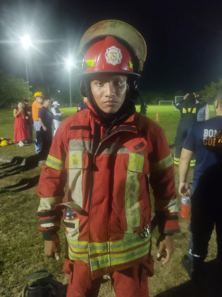 ECCL SENA Salud Bogota esta certificando competencias bomberiles en Guainia con participación de bomberos de 4 etnias indígenas que aspiran a RAP en formación técnica¡Llegamos a Colombia profunda apoyando la formacion de nuestras comunidades indígenas! <a href="/gamedinar/">Gerardo Arturo Medina Rosas</a> <a href="/LuisA_JimenezC/">Luis Alejandro Jiménez Castellanos</a>