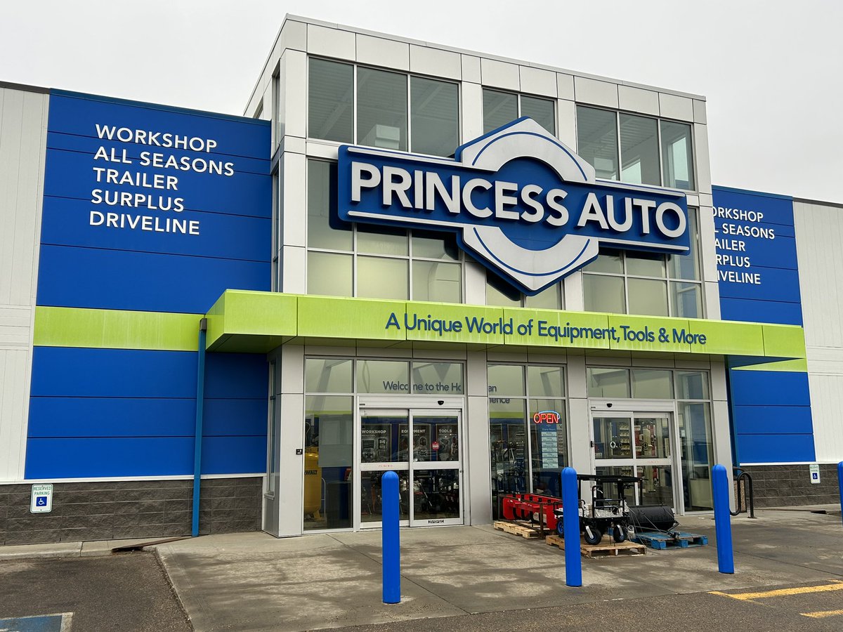 1053Rock's tweet image. Join @PrincessAuto at 2251 Box Springs Blvd NW as they celebrate 90 years with a two-week sale! Plenty of great deals heading into the winter season. Sale goes until November 19th while supplies last! #MedHat