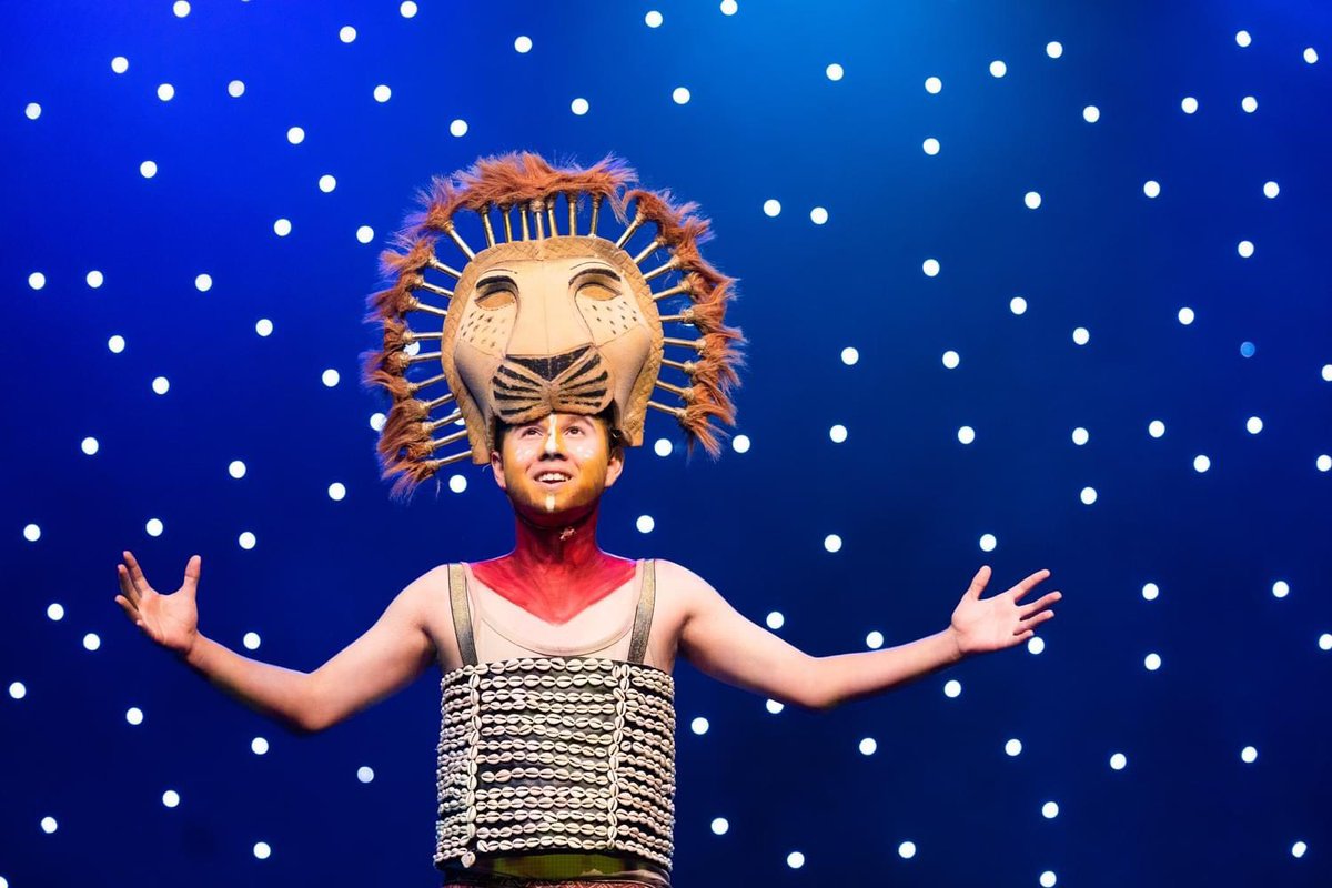 I love photographing stage productions. 
These are some of my favorite shots from the HCISD performing arts production of The Lion King Jr! 🦁