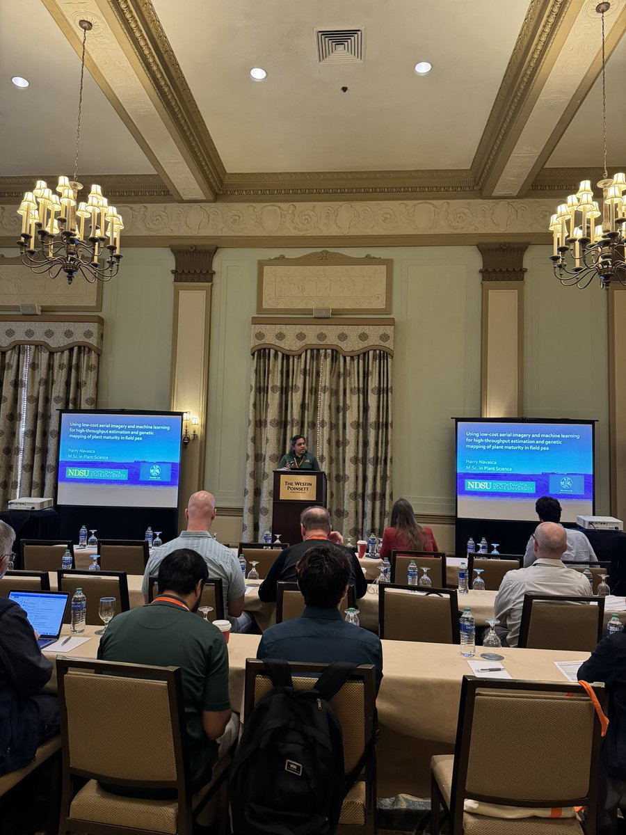 I’ve had the pleasure of discussing my research work in front of renowned plant breeders and geneticists for the first time during the BIC and NAPIA Biennial Meeting 2023 at Clemson University. I have truly enjoyed presenting my results in this meeting. Mission accomplished!