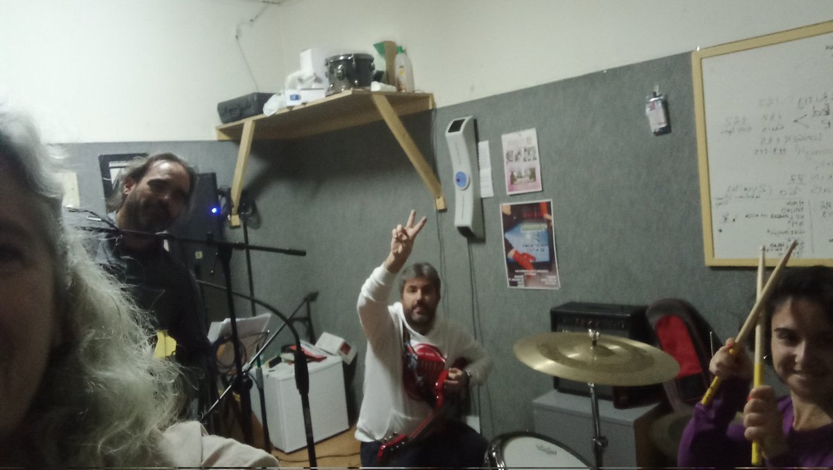 Missing you, <a href="/amrojasmendoza/">amrojasm@bsky.social</a>