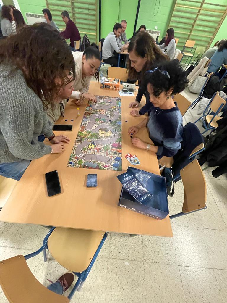 ANA CASAS BARTRA (@bartracasas) on Twitter photo <a href="/BartraCasas/">ANA CASAS BARTRA</a>,nos seguimos formando Curso Provincial ABJ NEAE de la mano de <a href="/aulaenjuego/">Aula En Juego</a>. Disponemos de las dependencias del <a href="/CEIPMditerraneo/">CEIP Mediterráneo. Córdoba</a> 👍🏼<a href="/cepcordoba/">CEP Córdoba</a> <a href="/ceppriegomonti/">CEP Priego Montilla</a> <a href="/ceppenarroya/">CEP Peñarroya-Pvo</a> <a href="/BartraCasas/">ANA CASAS BARTRA</a>,nos seguimos formando Curso Provincial ABJ NEAE de la mano de <a href="/aulaenjuego/">Aula En Juego</a>. Disponemos de las dependencias del <a href="/CEIPMditerraneo/">CEIP Mediterráneo. Córdoba</a> 👍🏼<a href="/cepcordoba/">CEP Córdoba</a> <a href="/ceppriegomonti/">CEP Priego Montilla</a> <a href="/ceppenarroya/">CEP Peñarroya-Pvo</a>