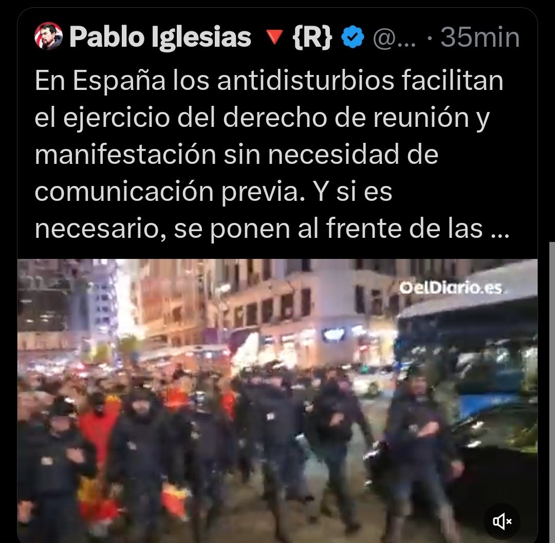 pedrinmatita1's tweet photo. Que puedes esperar de alguien que solo disfruta cuando se les patea. . .
#OrgulloUIP #YoConLaUIP #UIP 💙 https://t.co/IMN5s9eyr8