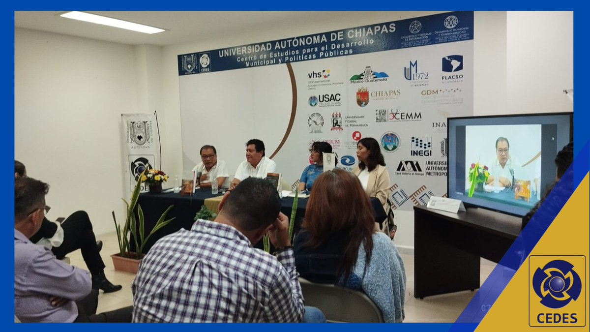 cedesunach's tweet photo. En el marco del Día Nacional del Libro en México; se presentó el libro: Conquista y colonización de Chiapas (1524-1545). Bitácora de lectura de un transeúnte de la autoría del Dr. Mario Nandayapa en la Sala de Juntas del UNACH CEDES.
#cedespresente
#CedesalaVanguardia https://t.co/KnIpjG9ofO