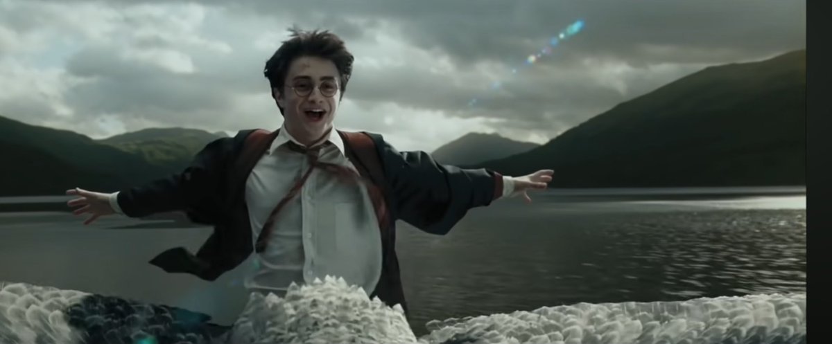 SylvainMarti's tweet photo. Cette scène dans Harry Potter et le prisonnier d’Azkaban. C’est quelque chose quand même. #HarryPotter https://t.co/8OT833eWxJ