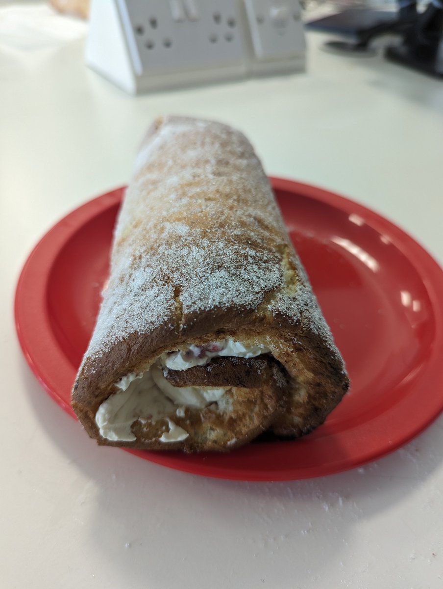 GarnockHE_CS's tweet image. 🍓🍰 Our S4 Practical Cookery pupils whipped up incredible White Chocolate and Strawberry Roulades, showcasing their whisking, slicing and baking skills. The results were DELICIOUS! 😋👩‍🍳

#CookingSkills #DeliciousDesserts 
@GarnockCampus