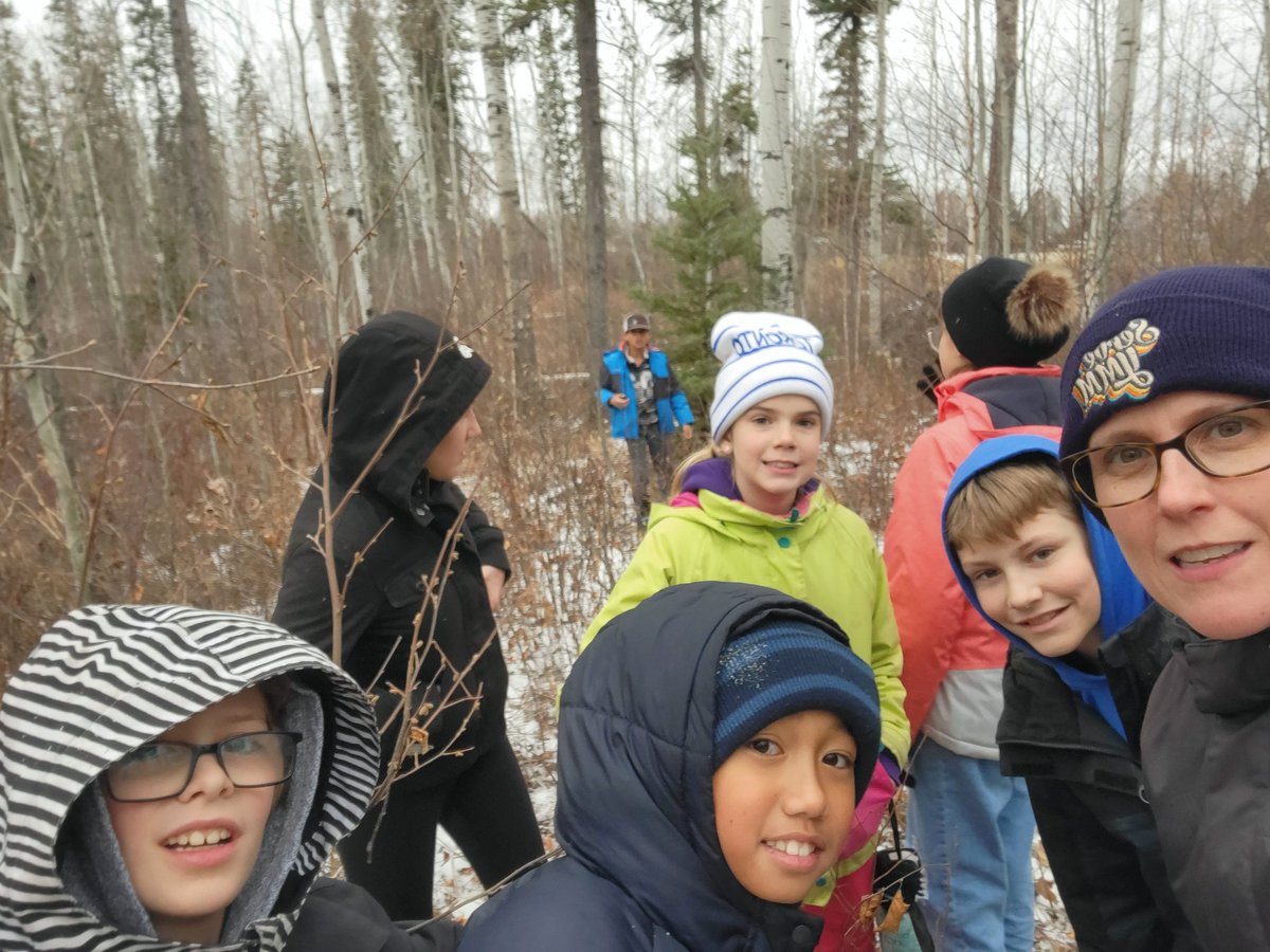 Module 3 of Outdoor Education #geocaching #treasurehunters
#hiddeninplainsight @ChristianFMPSD