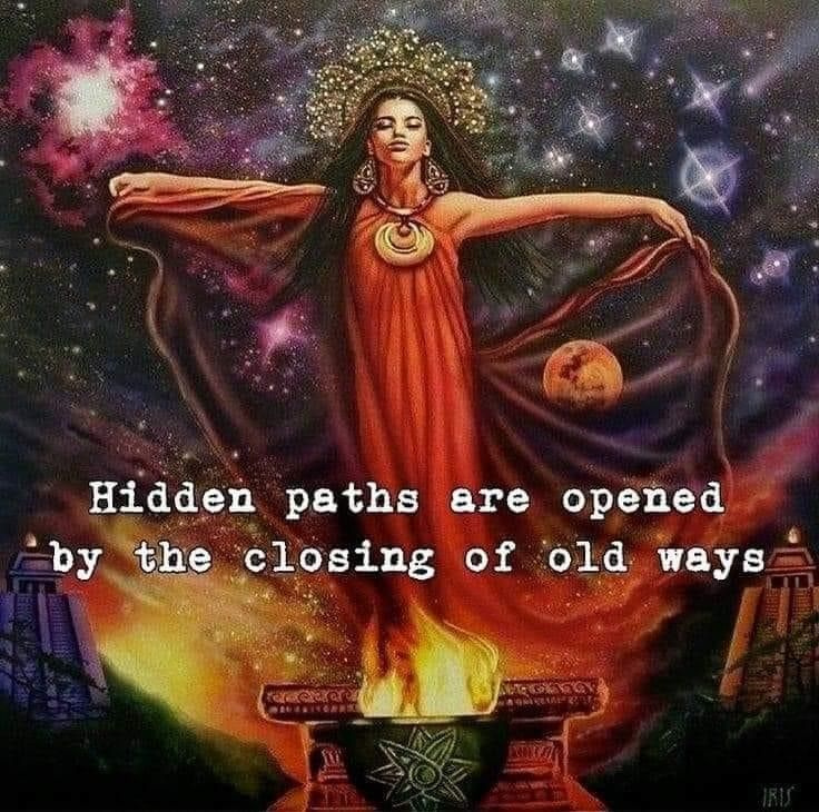 atomicskunk's tweet photo. #hiddenpaths #opendoors #portals #magick #noticemore #patternwisdom #newways  #innerworkouterchange #iriesoul #lightworker #nawayalife #oldways #closeddoors #newancestors #sovereignty #newearth #ascension #5dconsciousness #alchemy #5d #hiddenknowledge #higherdimensions #oldworld https://t.co/6iKGJFrYE2