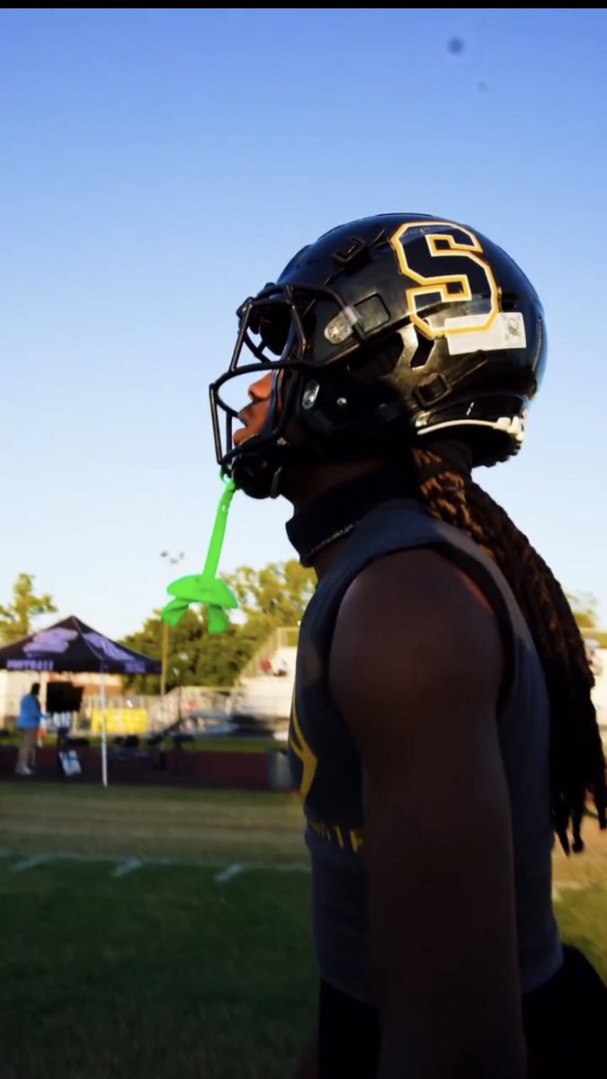 Ferzell Shepard Jr (@zell_capalot_) on Twitter photo Regular season highlights class of 25’ 
<a href="/Coach_R_Cook/">Coach Cook</a> <a href="/CoachHend_7/">Stepfan Henderson Jr.</a> <a href="/RecruitLouisian/">Recruit Louisiana™️</a> <a href="/SVilleDC/">Coach Alvin J. Hulbert Jr. (Coach Hubb)</a> <a href="/On3sports/">On3</a> <a href="/jkleesportz/">JK Lee Sportz</a> 
hudl.com/v/2MTvx2 Regular season highlights class of 25’ 
<a href="/Coach_R_Cook/">Coach Cook</a> <a href="/CoachHend_7/">Stepfan Henderson Jr.</a> <a href="/RecruitLouisian/">Recruit Louisiana™️</a> <a href="/SVilleDC/">Coach Alvin J. Hulbert Jr. (Coach Hubb)</a> <a href="/On3sports/">On3</a> <a href="/jkleesportz/">JK Lee Sportz</a> 
hudl.com/v/2MTvx2