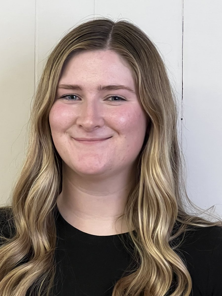 field2fieldag's tweet photo. The entire F2F Agronomy Team of @troyfield2field @c_owenAG and myself are very pleased to announce the hiring of 2 additional crop consultants to our team. Welcome to @Christine25Kilp and @russpauls for joining the F2F Family! Looking forward to the future! https://t.co/XLpmgWQ7ZP