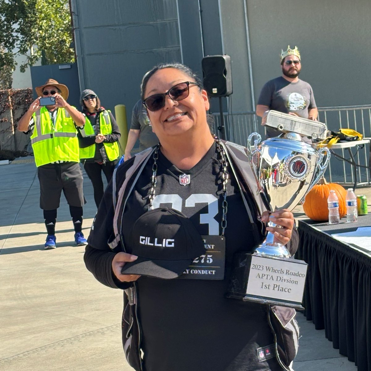 wheelsbus's tweet image. LAVTA congratulates 2023 HalloWheels Roadeo winner Evelyn Perea who scored the highest overall in the American Public Transportation Association (APTA) eligible category, winning $500 and a trip to the APTA 2024 International Bus Roadeo in Portland, Oregon! #busroadeo #wheelsbus