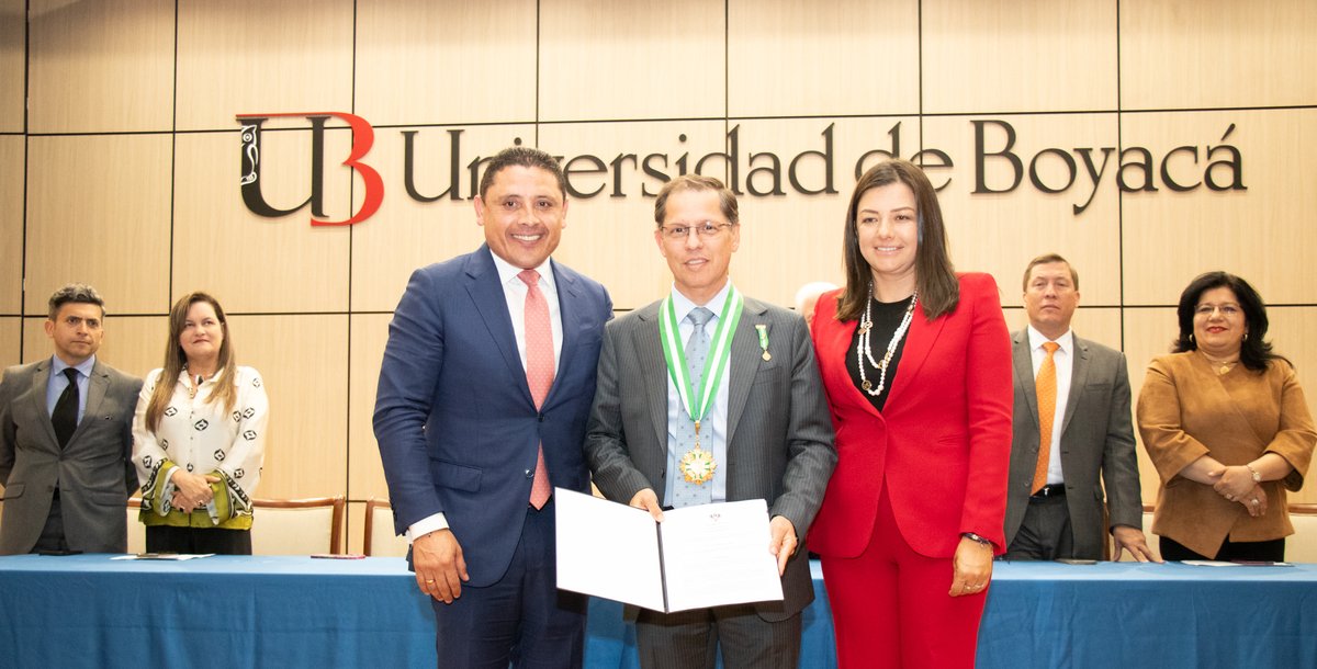 Universidad de Boyacá tweet media