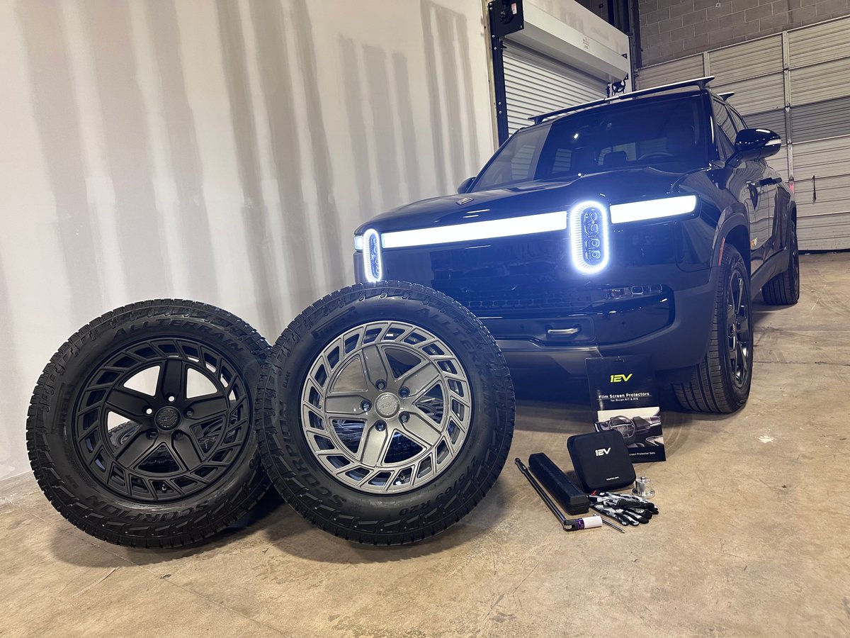 EvSportline's tweet photo. Your One-Stop EV Upgrade Shop! Team 1EV has you covered with everything you need to elevate your Rivian available at EV Sportline. Upgrade, accessorize, and electrify with us.
#team1ev #evsportline #rivianupgrades #electricrevolution #Rivian #EVowners #EVMods #electricvehicles https://t.co/v0Pf6J9Q5V