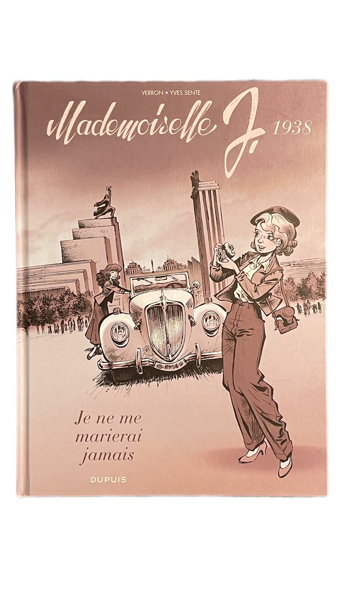 3gr3S_S3rg3's tweet image. Mademoiselle J. 1938
Je ne me marierai jamais 
#Verron #Sente 
@dupuis 
(Édition Noir &amp;amp; Blanc)
Une petite pépite 🤩🤩🤩