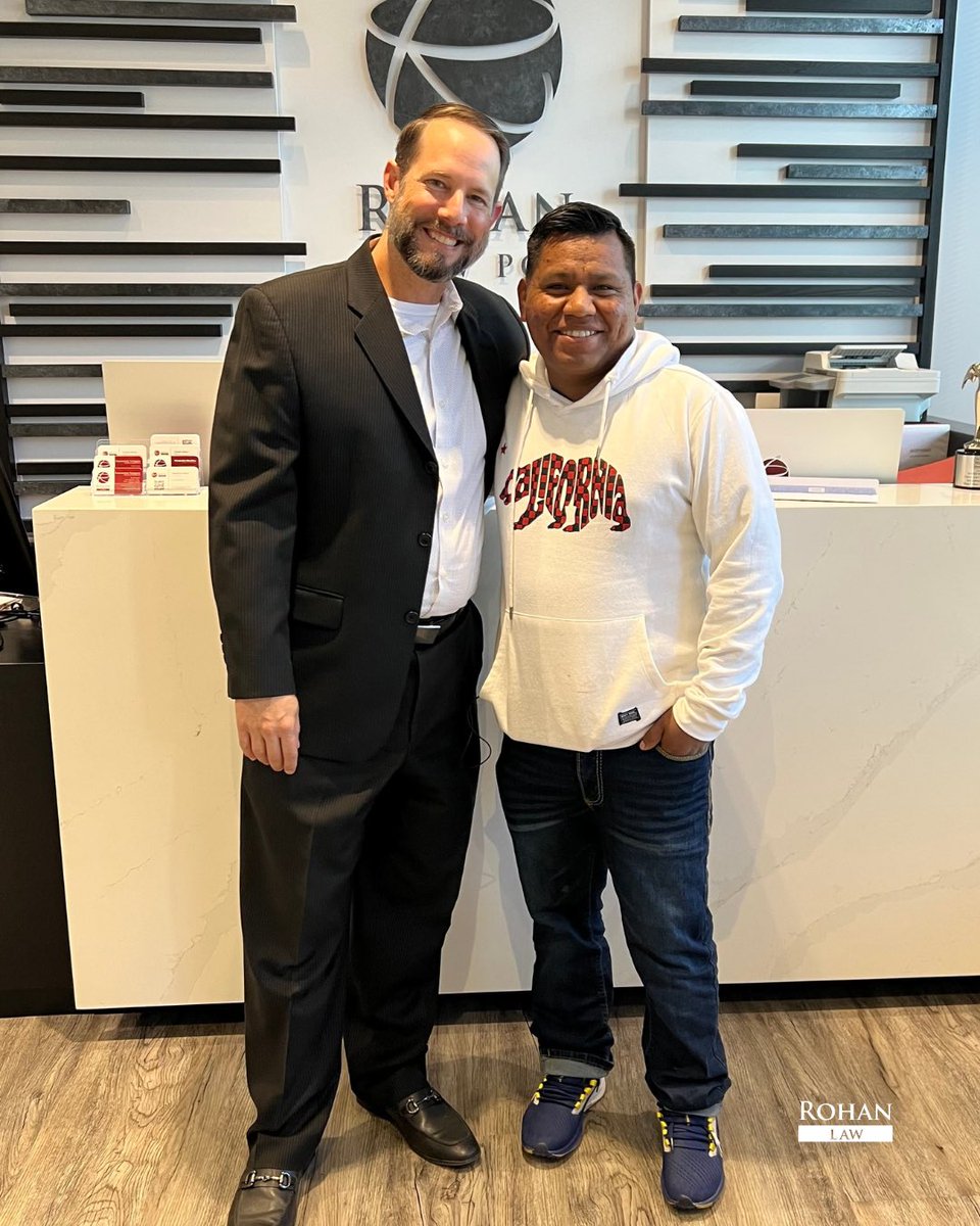 AbogadoRohan's tweet image. ¡Otro cliente satisfecho 😃! Antonio, fue un placer asegurarnos de que tus derechos estén siempre protegidos y que obtengas los beneficios que realmente mereces. #clientefeliz 

☎️ Llámanos al📲 404.923.0446 para tu consulta GRATIS.