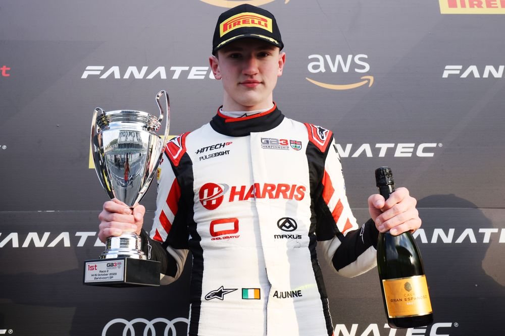 DRIVER ANNOUNCEMENT | 🇮🇪 Alex Dunne will take part in the F3 Macau GP with Hitech next week!

The 17-year-old drove in GB3 this year, where he finished as runner-up.

#F3 #MacauGP

📸 Jakob Ebrey