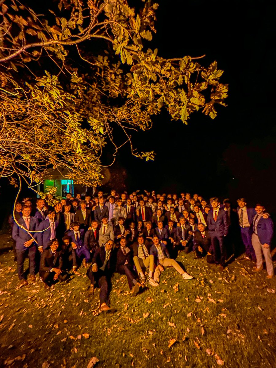 UC ΒΘΠ tweet media