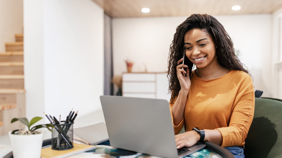 ArmadaWorkforce's tweet image. Are you team #RemoteWork? Dive into our latest blog to discover how it&apos;s creating winning scenarios for both employers and employees, fostering resilience, diversity, and a better work-life balance for all. 
Read more 👉 armadaworkforce.com/2023/11/06/how… 
#ArmadaWorkforce