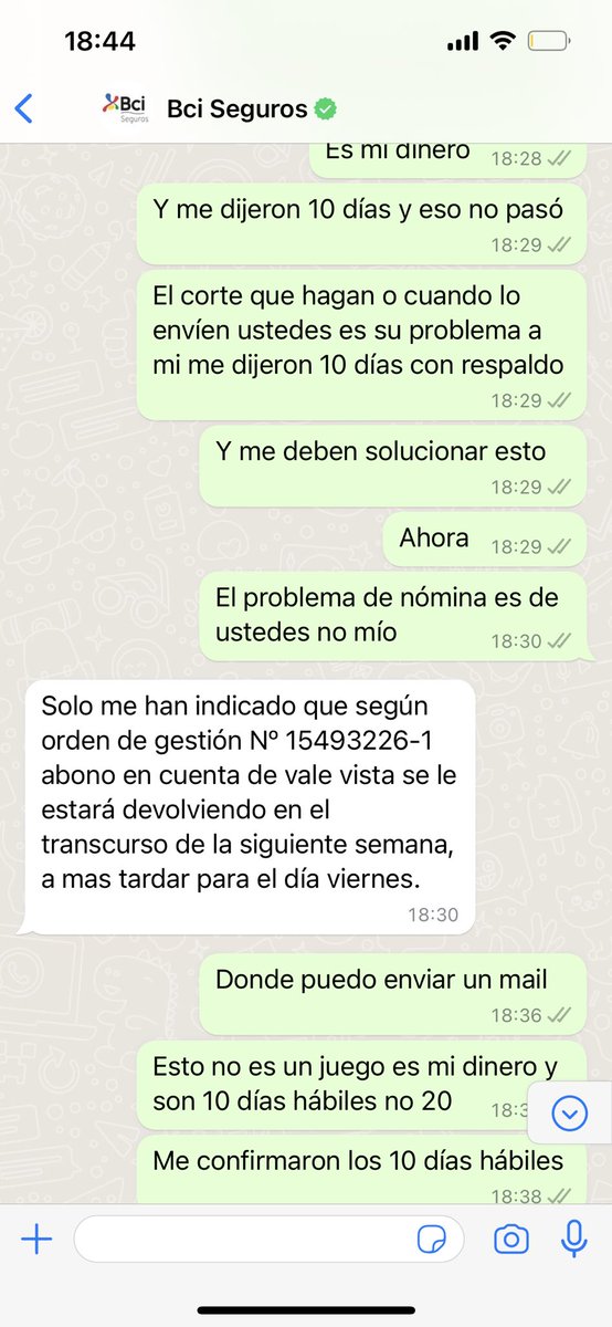 LoMoralesR_'s tweet photo. @BciSeguros no contraten seguros aquí!!! Cobran dos veces las pólizas luego para pedir la devolución dicen 10 días hábiles y no lo cumplen ahora no saben cuando me devolverán mi dinero.. y eso que pago con Pat. #robo #inoperantes https://t.co/QvidwJ0z6p