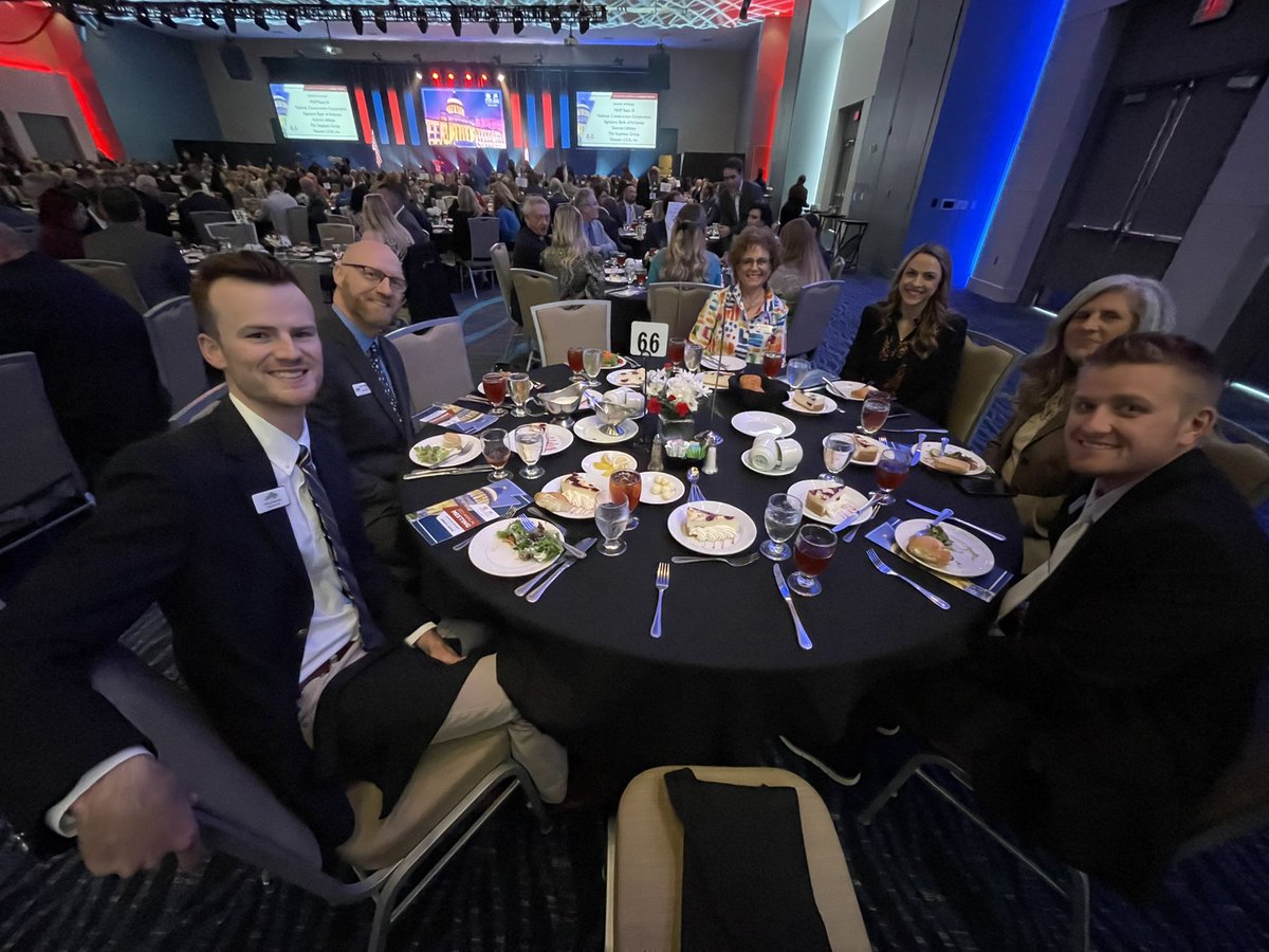 Thanks @ARStateChamber for a power-packed annual meeting today! AEDCE members from around the state enjoyed the networking, remarks from the governor and the energy conversation!