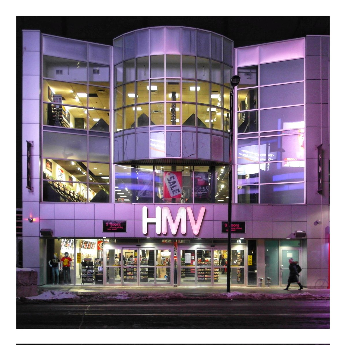 HMV Toronto Flagship Store (2004). #HMV #theHMVshop #HisMastersVoice #Toronto #YongeStreet #RecordStores