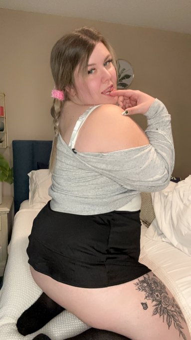 You drive me crazy https://t.co/V81iQ5QX15