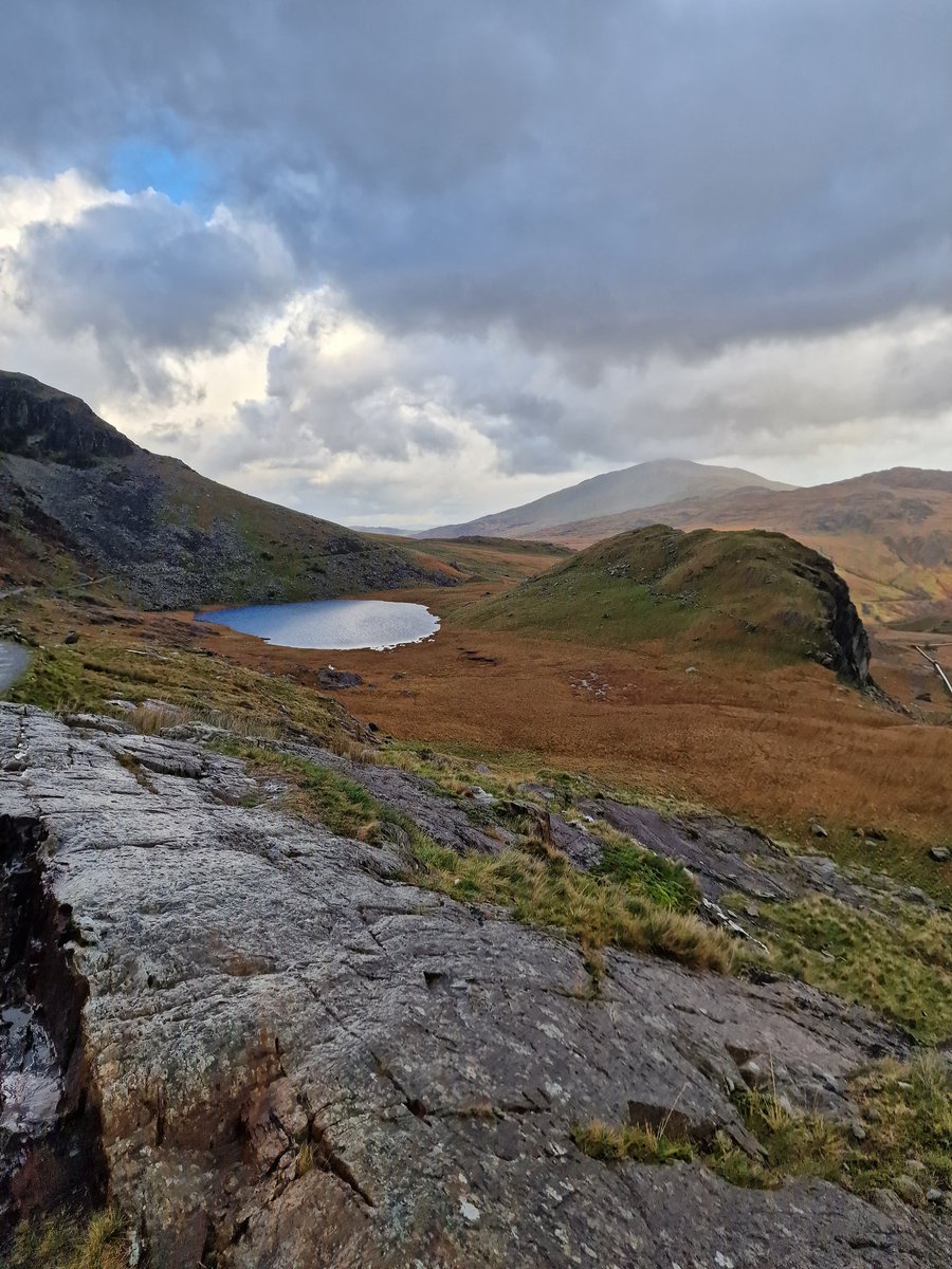 idewsbury's tweet photo. Couldn't come to North Wales and not do Snowden.
Up and down in 5 hours in the rain, wind and hail, but loved every minute of it.
@ExplSnowdonia
@visit_snowdonia
#Summit
#phgtrack
#minerstrack https://t.co/ugwA5MU0iP