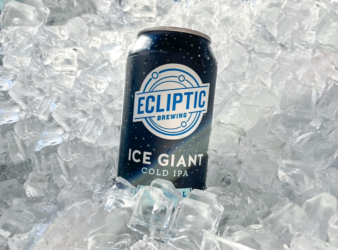 The coolest can on the shelf, Ice Giant Cold IPA, is back for the season! What makes this beer SO cool? Ice Giant is full of fruity, citrus notes and resinous hop aromas. Fermented with lager yeast, this Cold IPA finishes crisp, clean &amp; dry. Available now 🧊🧊🧊