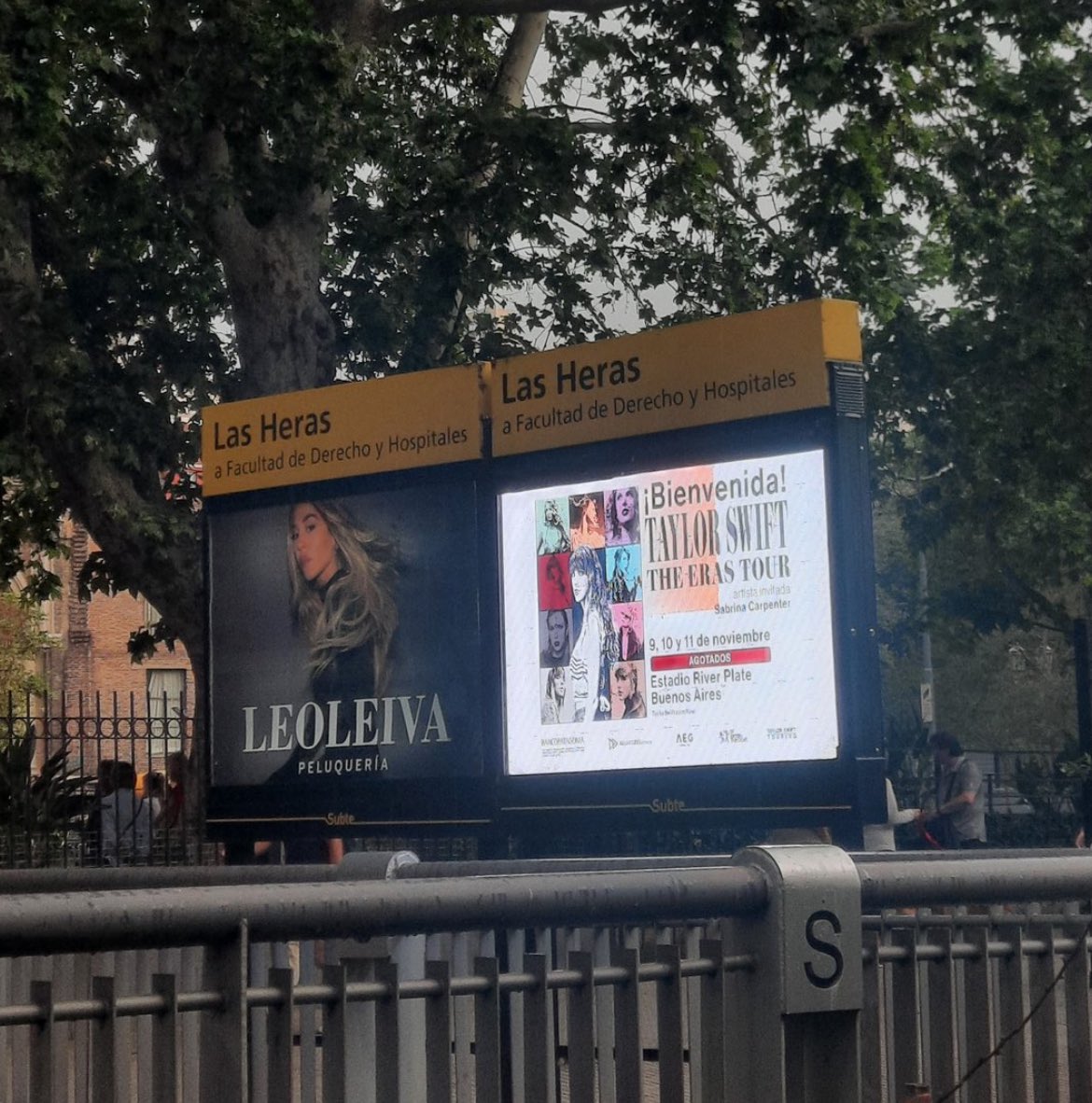 TheErasTourArg's tweet image. no lo puedo creer se hizo realidad the (h)eras tour🙏🏼🙏🏼