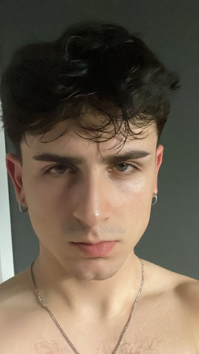 dededeoon's tweet image. La ducha después del gym es lo mejor 😮‍💨