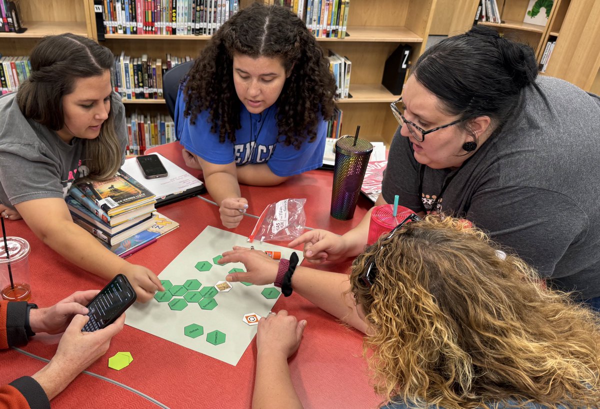 Candice Esquivel tweet media