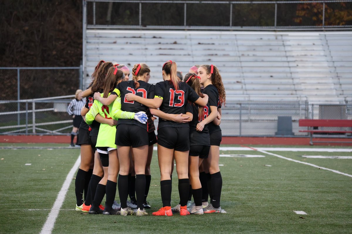 Make sure to tune in! 5 minutes into first half right now!