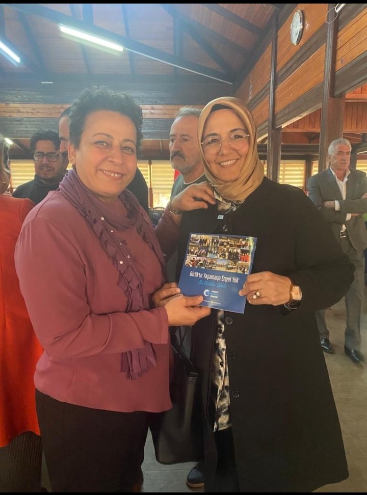 BeyazayTurkiye's tweet photo. @TurkiyeBeyazay genel başkanımız Sn @lokmanayva  başkanlığında yurt içi ve yurt dışı kurullar toplantımızı Gaziantep'te  gerçekleştirdik. Hayırlara vesile olsun #HerŞeyEngellilerİçin #Beyazay https://t.co/bRJF3PHTCj